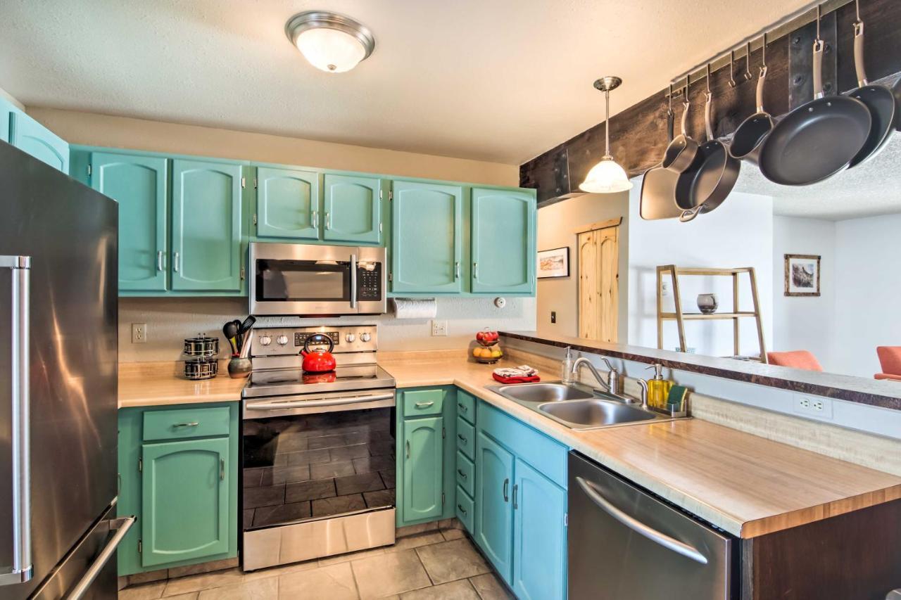 Updated Condo With Views And Deck Less Than 1 Mi To Grand Lake Luaran gambar